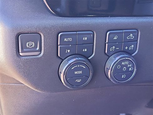 Certified 2023 Chevrolet Silverado 1500 LTZ w/ LTZ Convenience Package II image 29