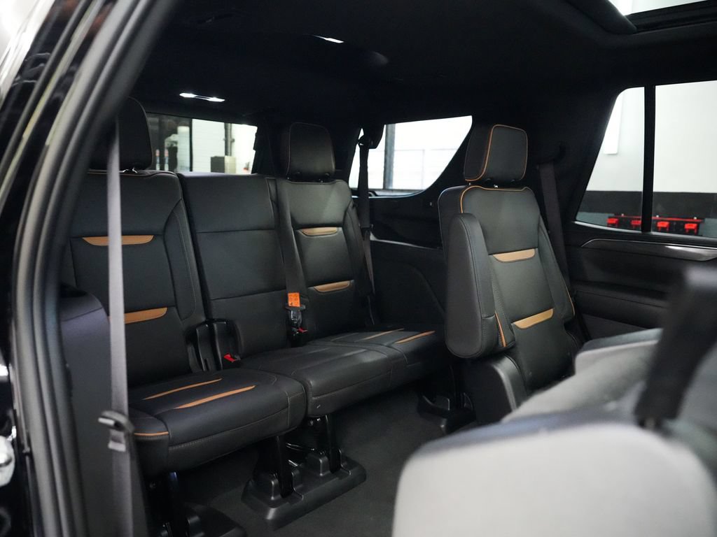 Used 2023 GMC Yukon AT4 AWD/4WD image 35