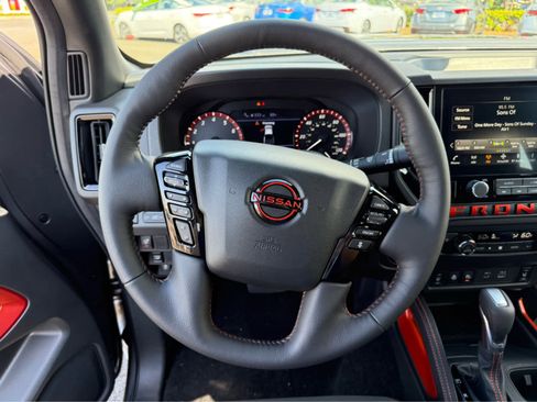 New 2026 Nissan Frontier Pro-X w/ Tow Package RWD image 6