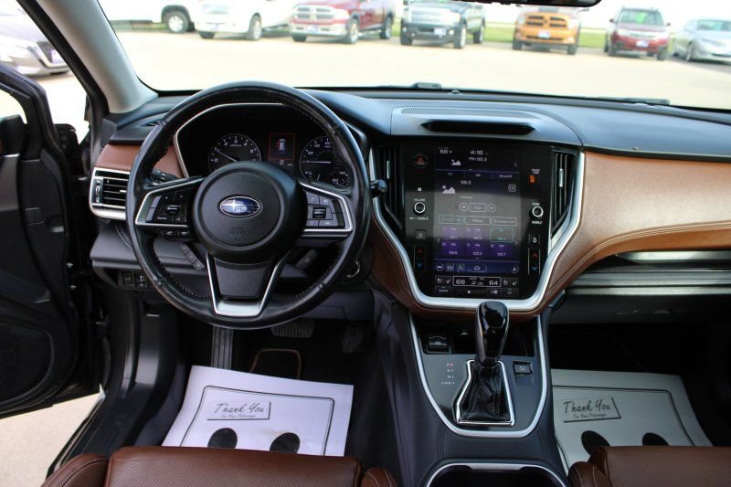 Used 2020 Subaru Outback Touring AWD/4WD image 21