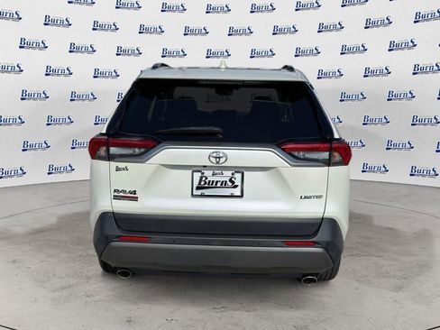 Used 2019 Toyota RAV4 Limited w/ Cold Weather Package FWD image 6