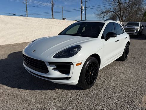 Used 2021 Porsche Macan Turbo AWD/4WD image 1