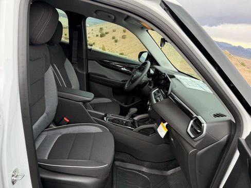 New 2026 Chevrolet TrailBlazer LS image 12