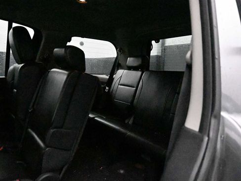 Used 2015 Nissan Armada SL AWD/4WD image 36