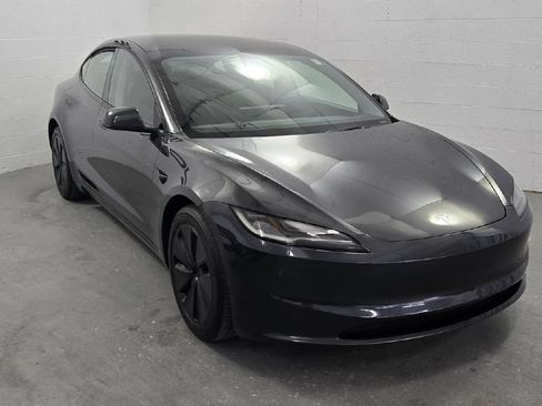 Used 2024 Tesla Model 3 Long Range AWD/4WD image 4