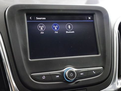 Used 2020 Chevrolet Equinox LS FWD image 30