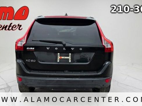 Used 2011 Volvo XC60 3.2 R-Design FWD image 4