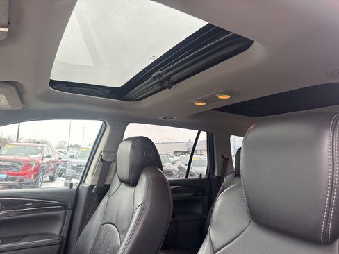 Used 2017 Buick Enclave Leather image 19