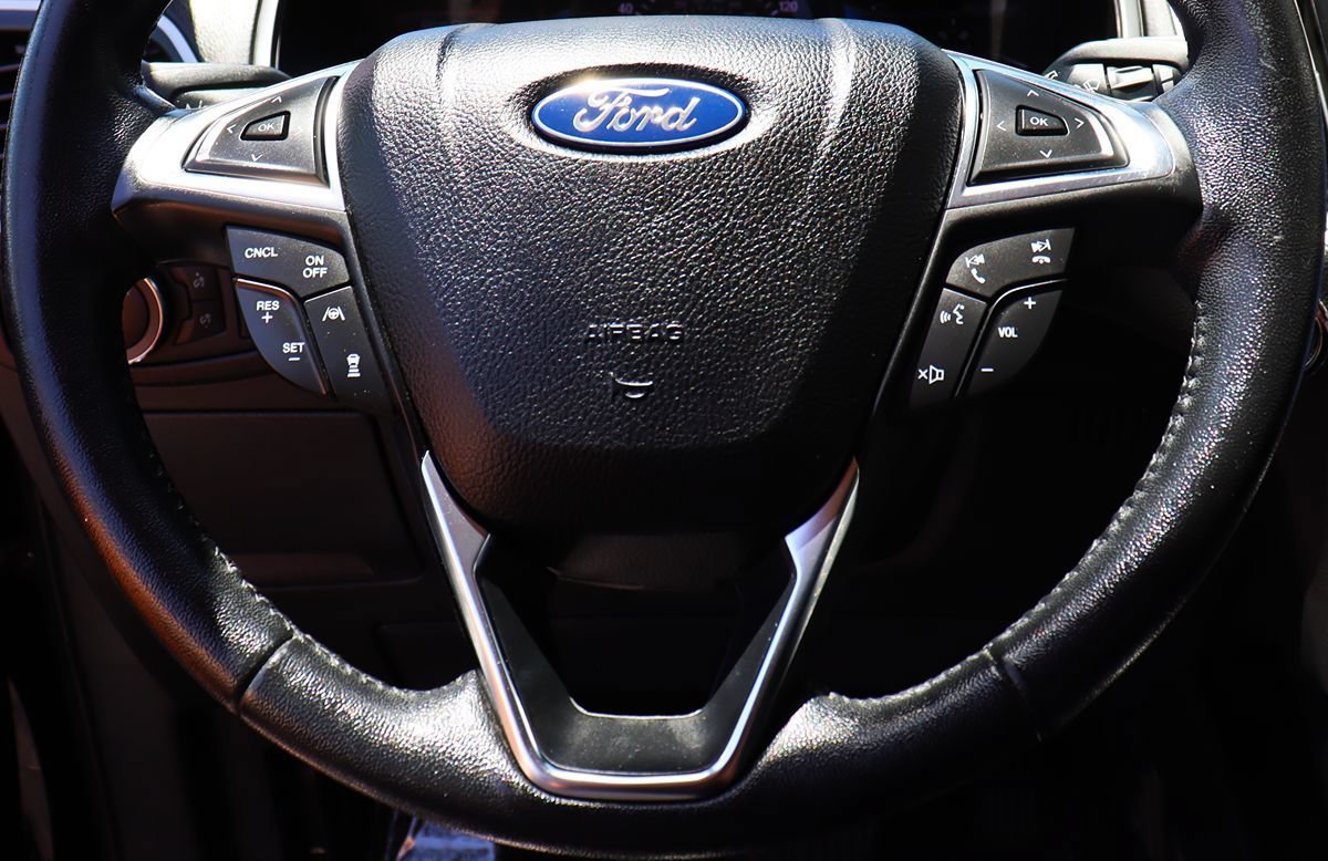 Used 2021 Ford Edge SEL w/ Cargo Accessory Package AWD/4WD image 54