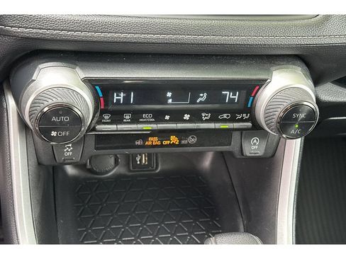 Used 2023 Toyota RAV4 XLE FWD image 23