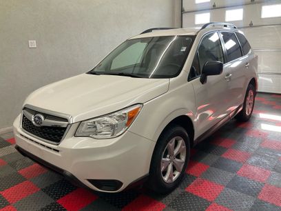 Used 2016 Subaru Forester 2.5i w/ Alloy Wheel Package
