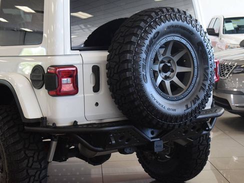 Used 2018 Jeep Wrangler Unlimited Rubicon AWD/4WD image 55