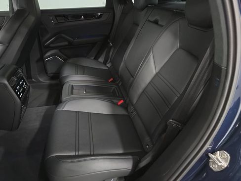 Certified 2026 Porsche Cayenne Turbo GT AWD/4WD image 26