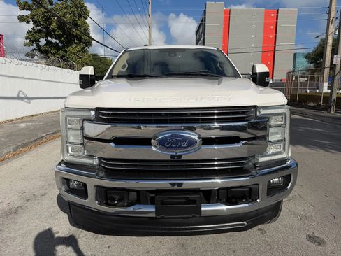 Used 2017 Ford F250 Lariat w/ Lariat Ultimate Package image 7