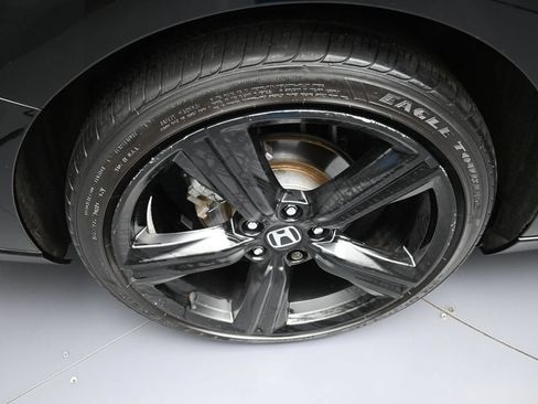 Used 2023 Honda Accord Sport image 13