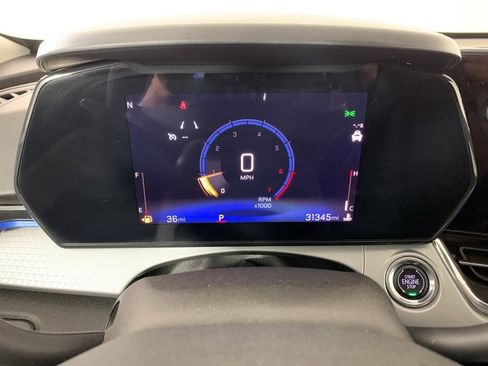 Used 2025 Chevrolet Trax LT image 18