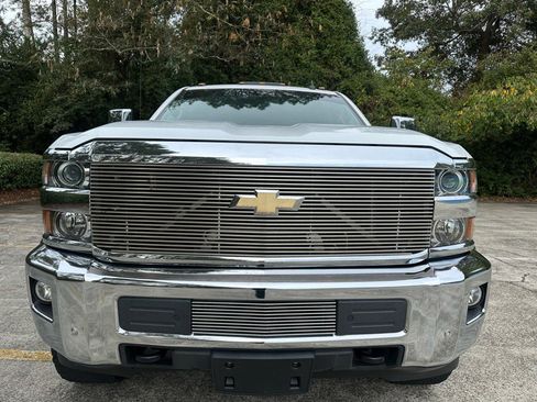 Used 2016 Chevrolet Silverado 3500 LTZ w/ Duramax Plus Package image 10