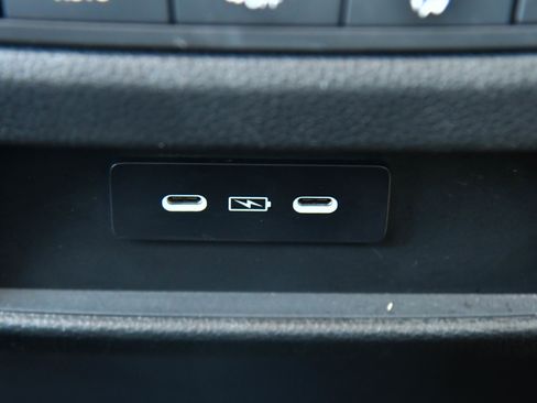 Used 2024 Honda Pilot EX-L image 43