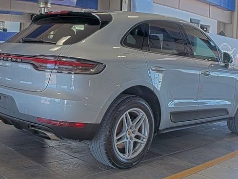 Used 2021 Porsche Macan image 4