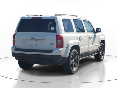 Used 2015 Jeep Patriot High Altitude image 4