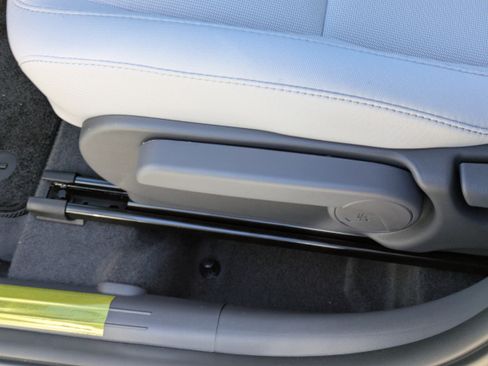 New 2026 Hyundai Kona SE image 20