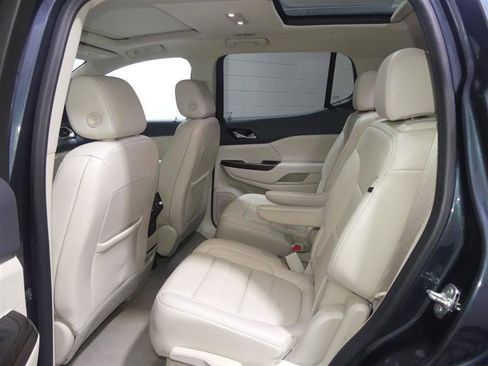 Used 2020 GMC Acadia Denali image 25