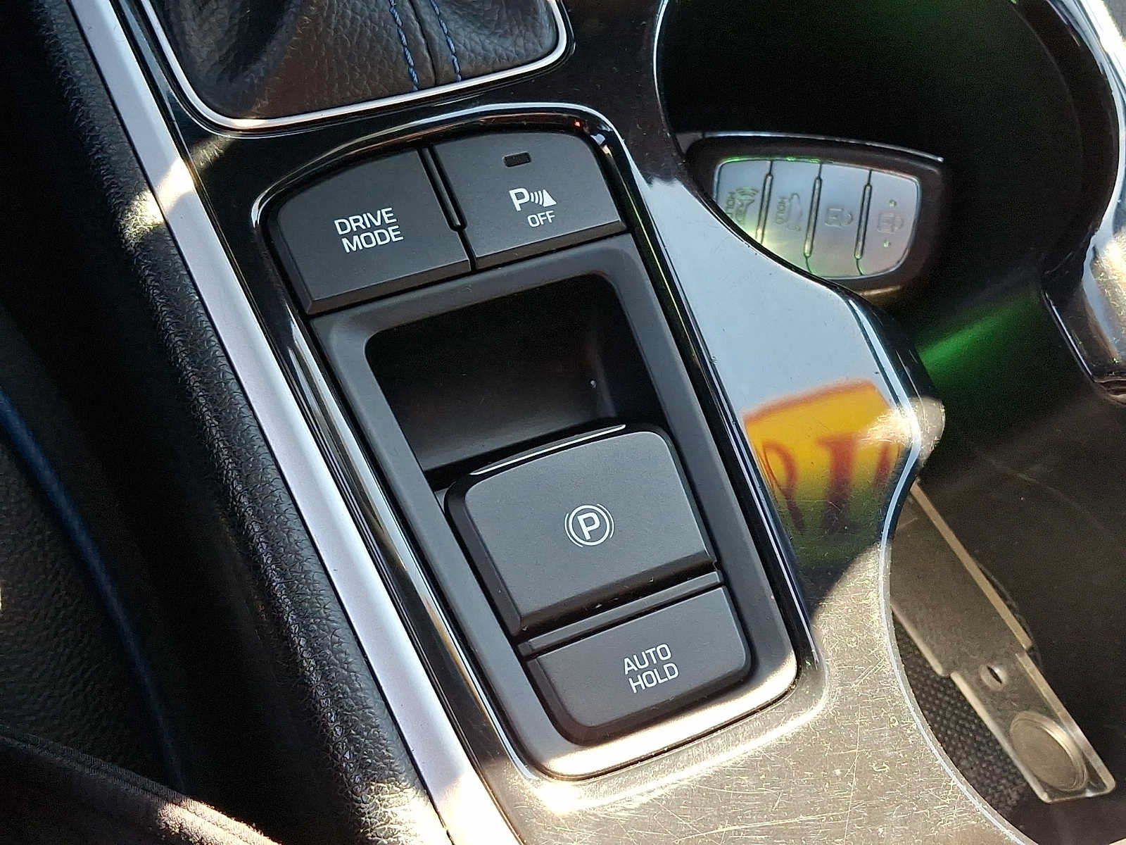 Used 2018 Hyundai Sonata Limited FWD image 26