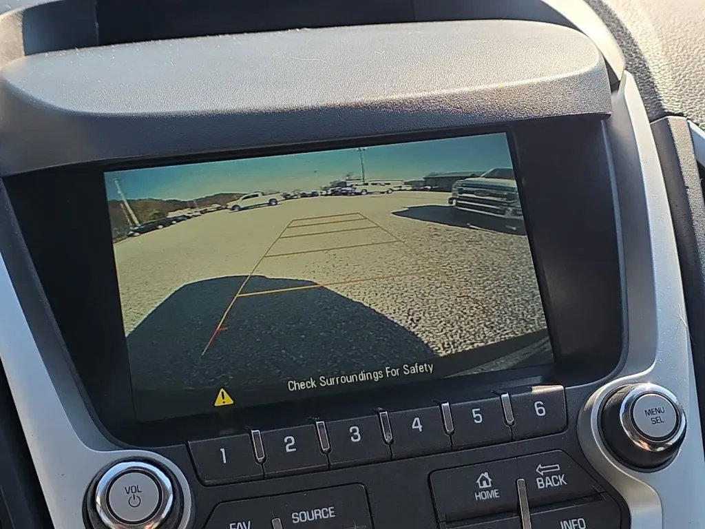 Used 2015 GMC Terrain SLT w/ Safety Package FWD image 28