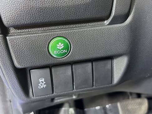 Used 2018 Honda Fit LX image 10