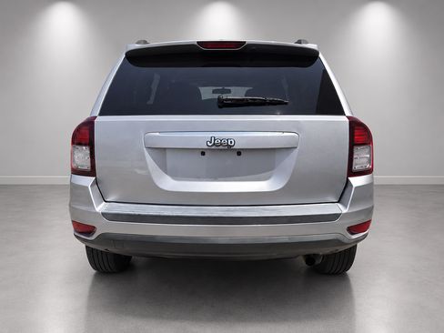 Used 2014 Jeep Compass Sport w/ Power Value Group FWD image 8