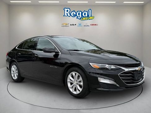Used 2024 Chevrolet Malibu LT FWD image 1