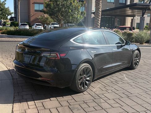 Used 2018 Tesla Model 3 Performance AWD/4WD image 3