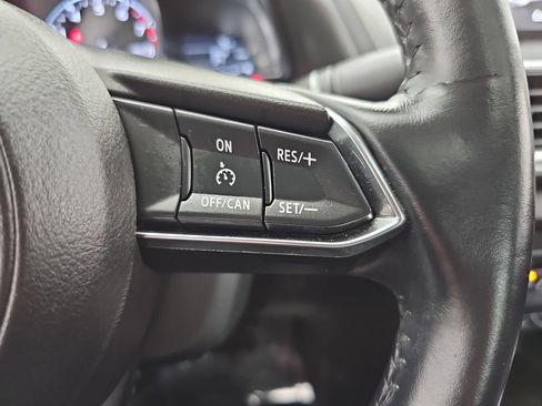 Used 2018 MAZDA MAZDA3 Grand Touring FWD image 21