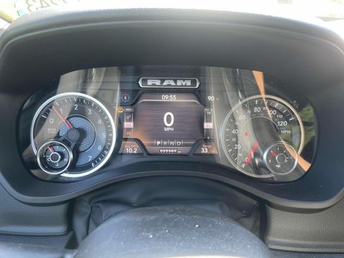 Used 2022 RAM 1500 Big Horn AWD/4WD image 19