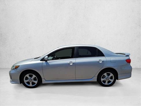 Used 2012 Toyota Corolla S FWD image 8