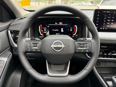 New 2026 Nissan Rogue Platinum w/ Platinum Premium Package image 25