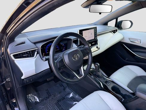 Used 2022 Toyota Corolla XSE image 24