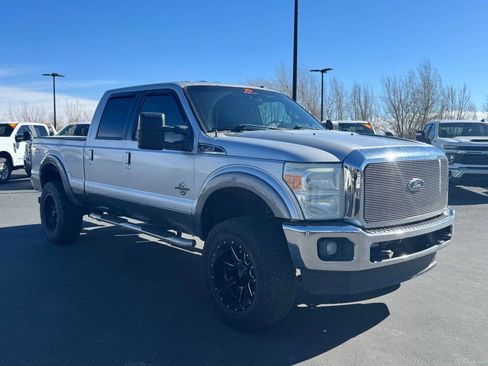 Used 2011 Ford F350 Lariat w/ FX4 4X4 Off-Road Pkg image 9