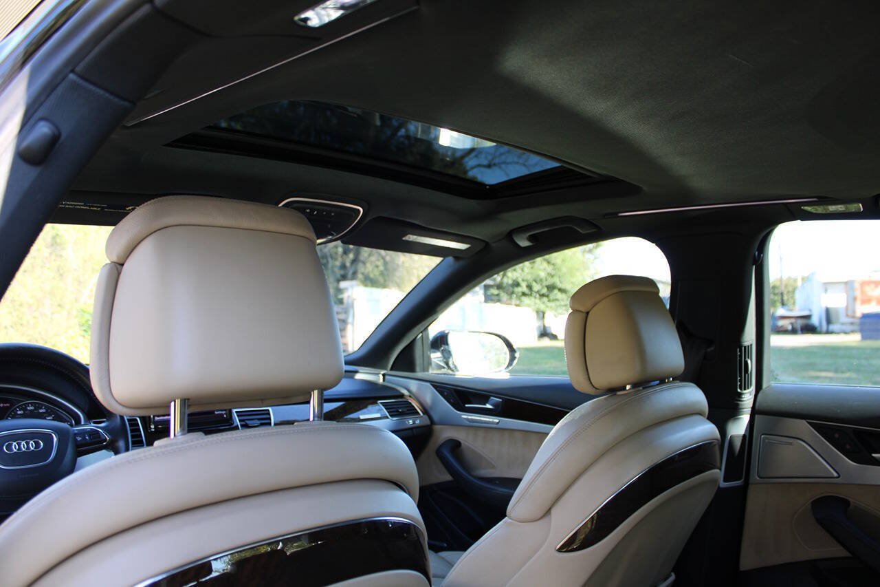 Used 2011 Audi A8 4.2 AWD/4WD image 39