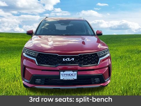 Used 2023 Kia Sorento EX image 9