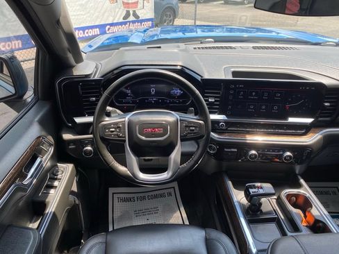 Used 2024 GMC Sierra 1500 Elevation w/ Elevation Premium Package AWD/4WD image 23