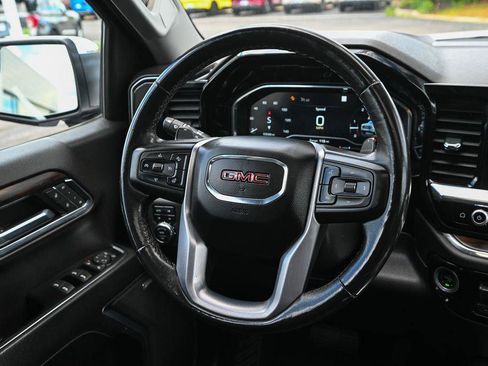 Used 2022 GMC Sierra 1500 SLT w/ SLT Convenience Package AWD/4WD image 31