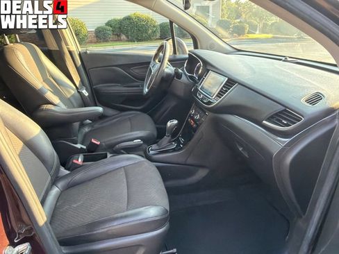 Used 2018 Buick Encore Sport Touring w/ Safety Package FWD image 15