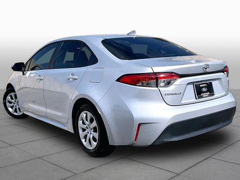 Used 2026 Toyota Corolla LE FWD image 6