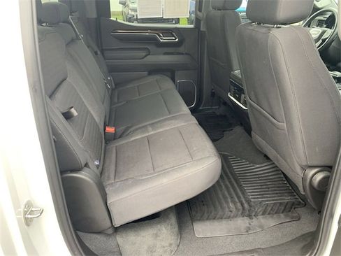 Used 2024 GMC Sierra 1500 Elevation image 26