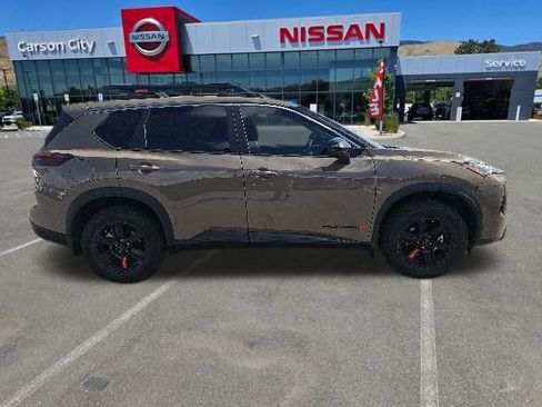 Used 2025 Nissan Rogue SV w/ Rock Creek Premium Package AWD/4WD image 7
