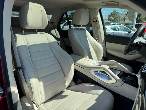 Certified 2020 Mercedes-Benz GLE 450 4MATIC image 31