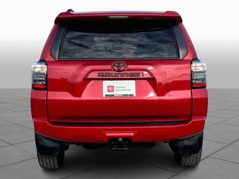 Used 2023 Toyota 4Runner SR5 Premium image 4