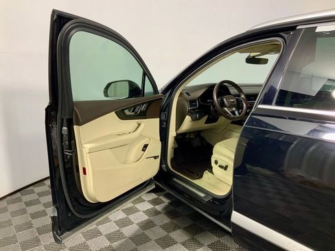 Used 2019 Audi Q7 3.0T Premium Plus AWD/4WD image 18