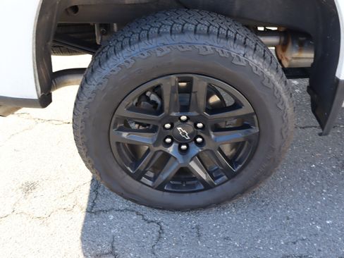 Certified 2025 Chevrolet Silverado 1500 LT Trail Boss w/ Protection Package image 37